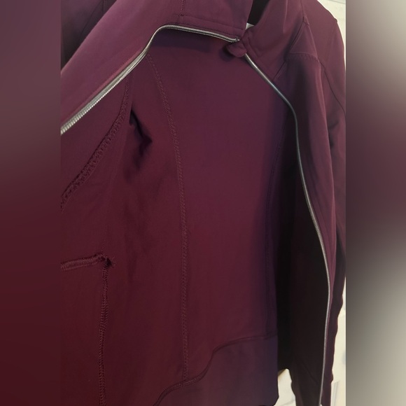 LULULEMON Nice Asana Jacket- Plum/ Size 6 - Picture 5 of 9